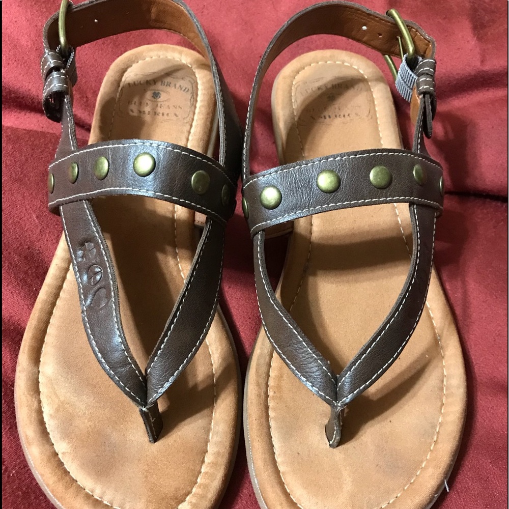 Lucky Brand blue Jeans brown sandals